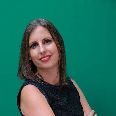 Dr. Michaela Greiler: Getting Awesome at Code Reviews